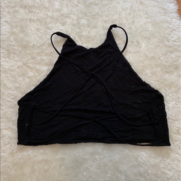 pacsun black highneckline backless crop top - Picture 2 of 4